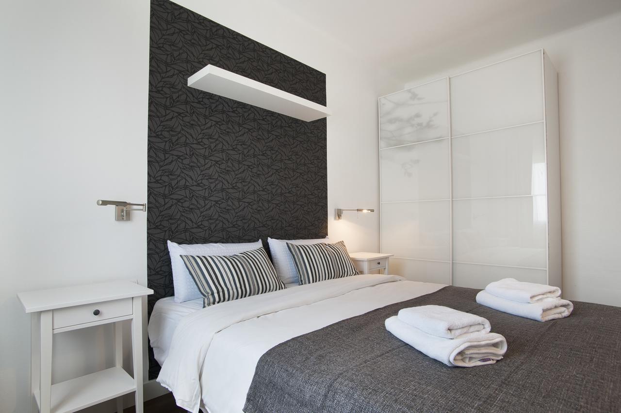Tendency Rambla Del Poblenou Apartment Barcelona Bagian luar foto